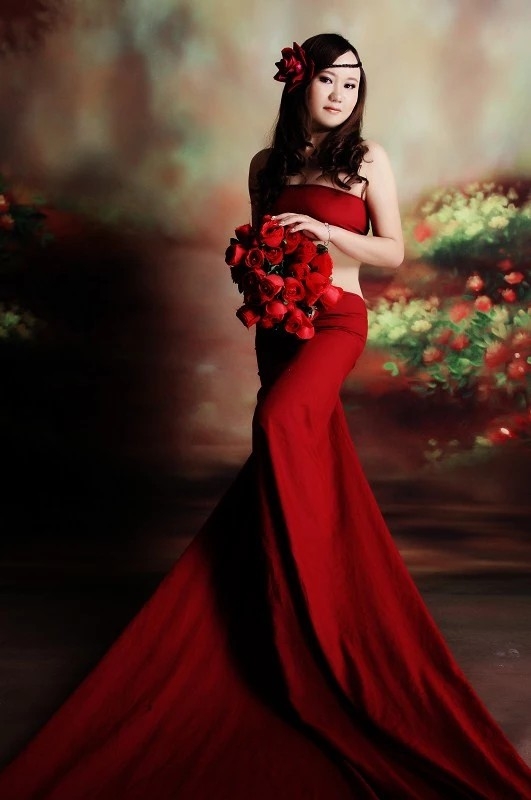 醉红颜的第一张照片--楚雄闪婚服务中心